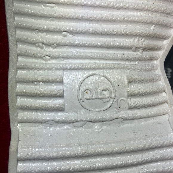 CAL PiA Inmate Shoes